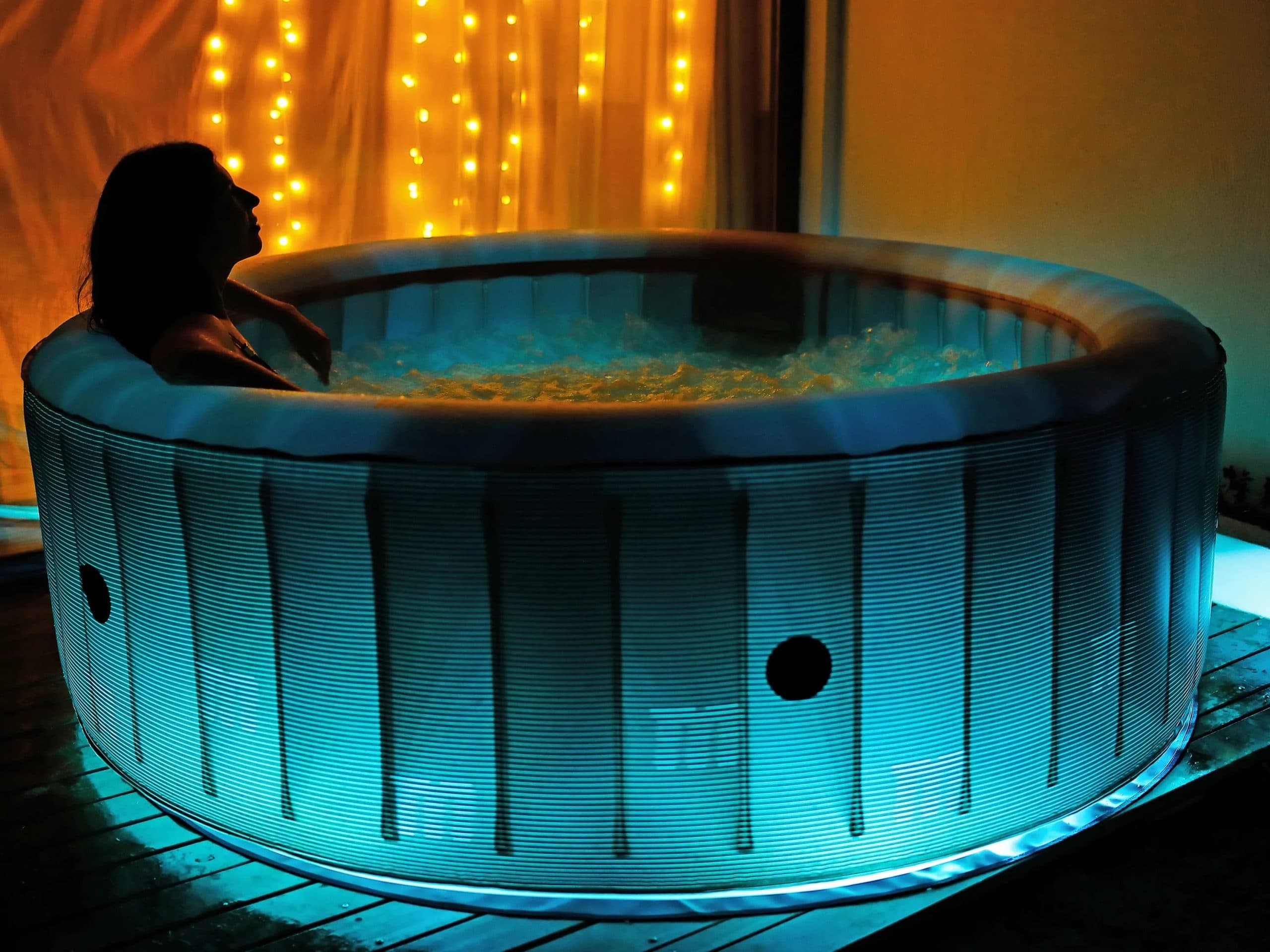 Wanna z hydromasażem mSpa STARRY - poj. 930 l